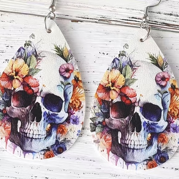 Skeleton Floral Dangle Earrings - Picture 5 of 6